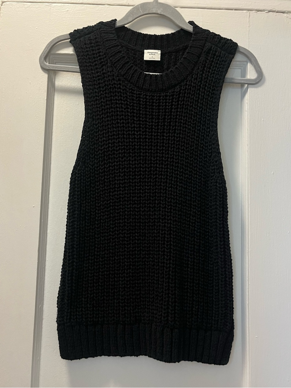 Abercrombie & Fitch Sweater Knit Tank/Vest